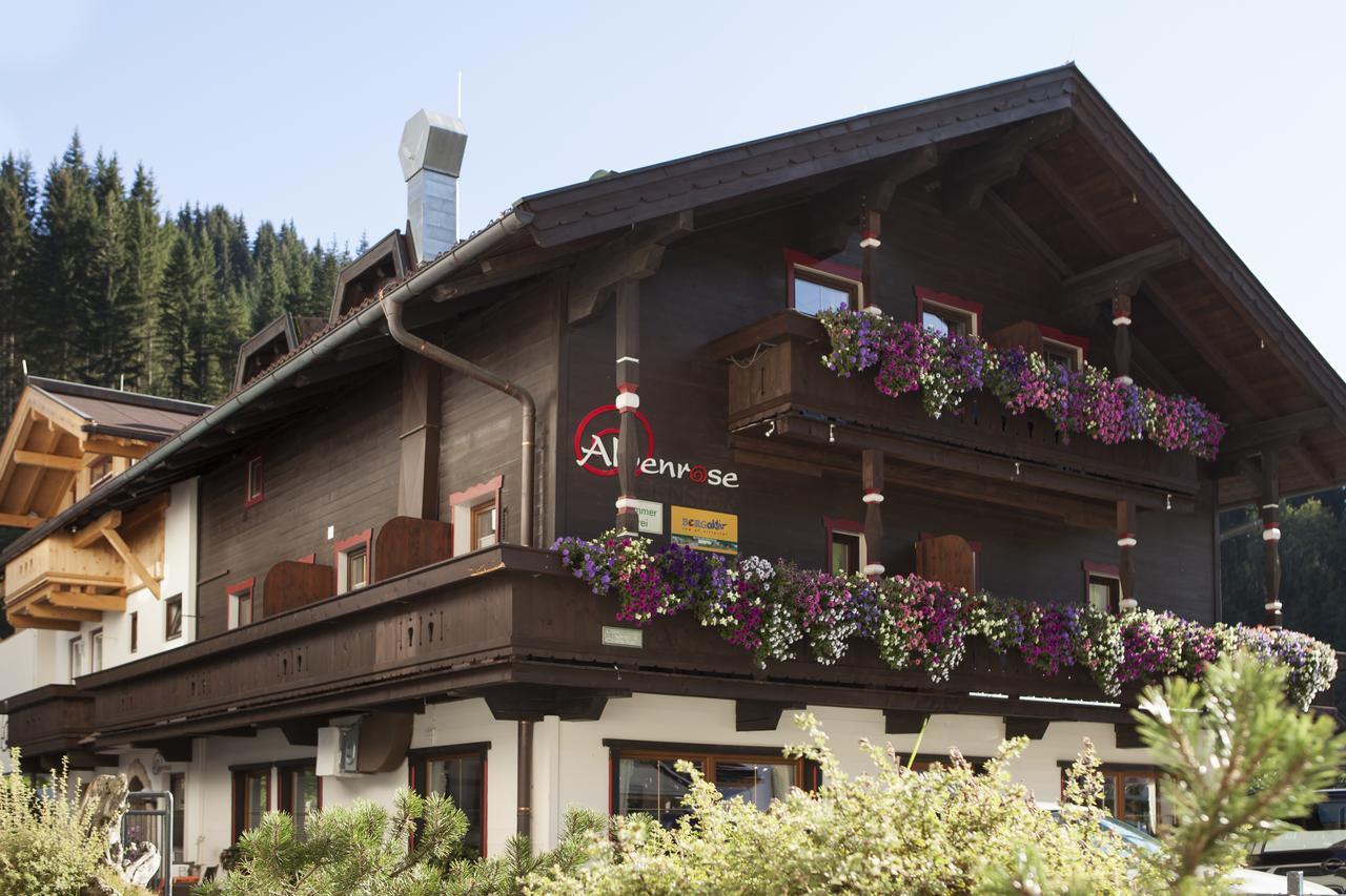 Alpenrose Hotel-Garni Gerlos Exterior foto